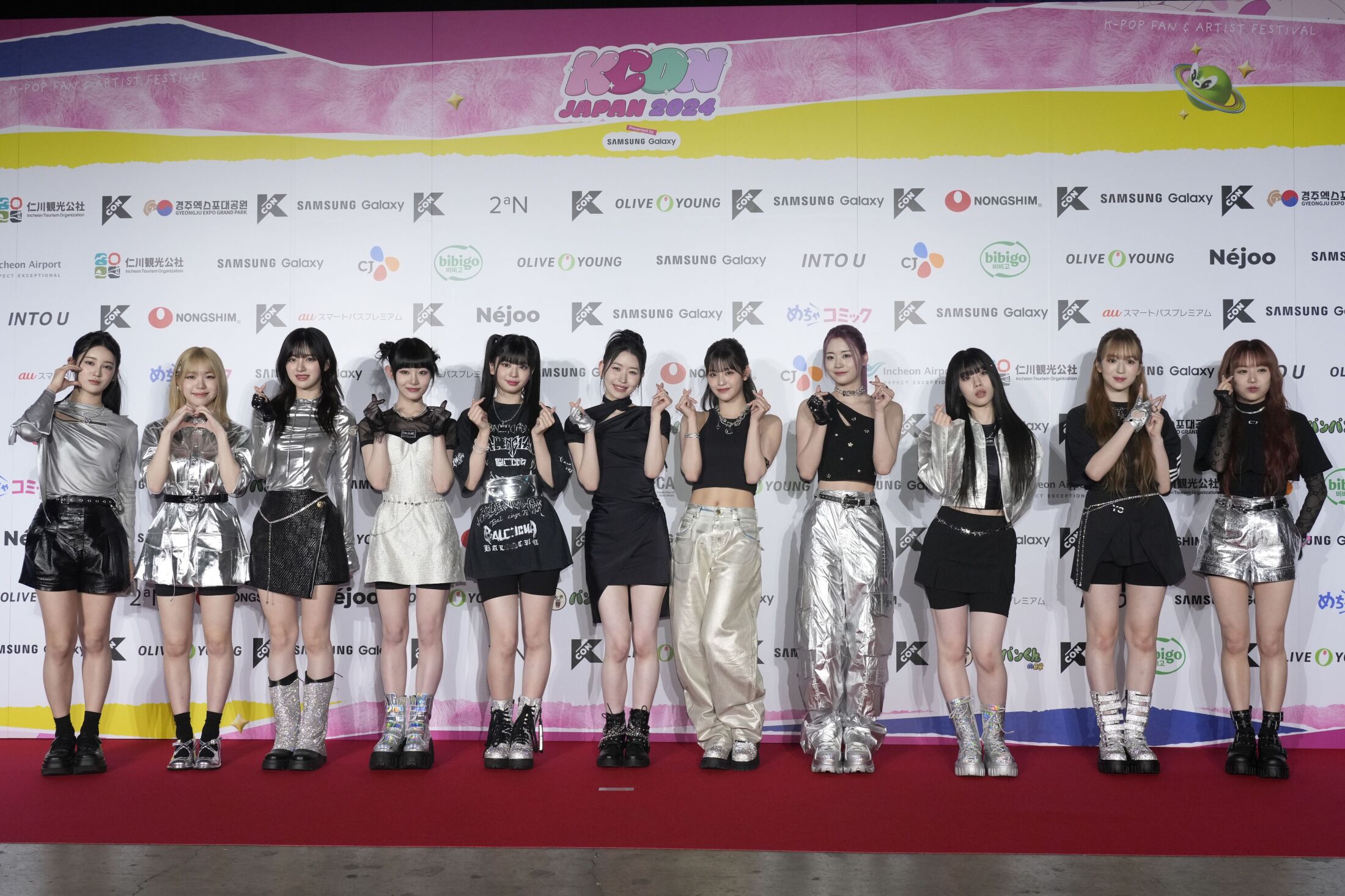 💥震惊！四位偶像竟同时退出！明明还在上课…