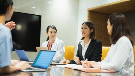 🔥我为爱豆请假！公司炸了…（Z世代职场生存记）