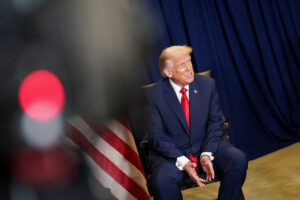 🚨欧洲危局：民主崩塌？特朗普怒批！ 封面