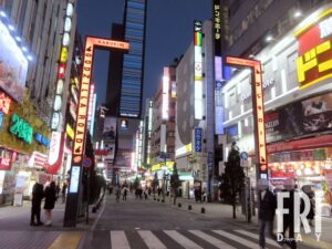 🔥27年血泪史：外卖小姐的黑暗与挣扎！ 封面